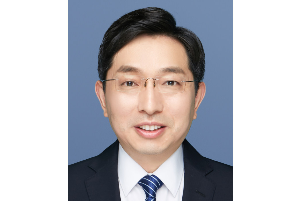 李金兵(遼寧省委金融委員會辦公室副主任兼遼寧省地方金融管理局副局長) 李金兵(遼寧省委金融委員會辦公室副主任兼遼寧省地方金融管理局副局長)