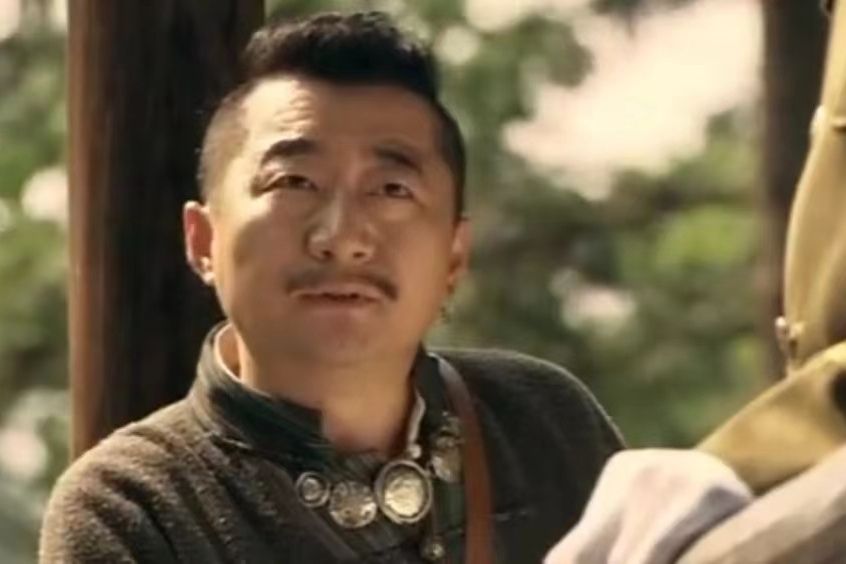 何青雲(諜戰劇《黎明絕殺》中的角色) 何青雲(諜戰劇《黎明絕殺》中的角色)