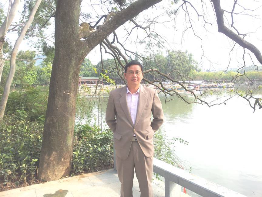 鄭文泉(浙江省書法家協會會員) 鄭文泉(浙江省書法家協會會員)