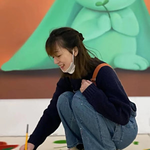 李博倫