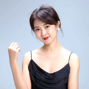 陳佳