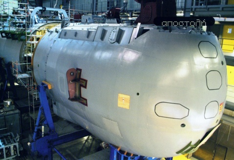 在建中的德國214型單殼體潛艇分段