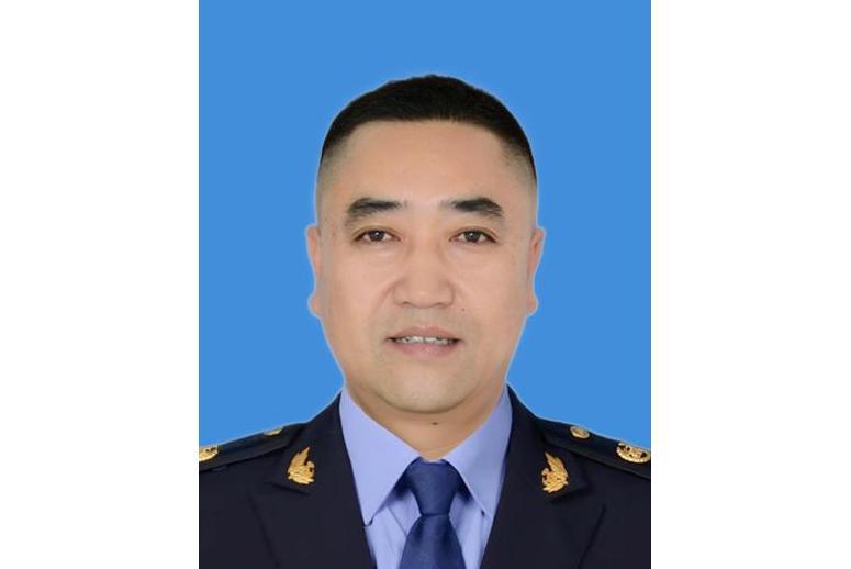 唐雷(甘肅省隴南市徽縣應急管理局黨委委員、縣應急綜合事務中心主任) 唐雷(甘肅省隴南市徽縣應急管理局黨委委員、縣應急綜合事務中心主任)
