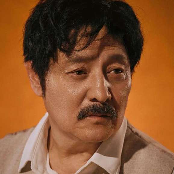萬尼亞舅舅(由上海話劇藝術中心製作出品的契訶夫經典話劇)