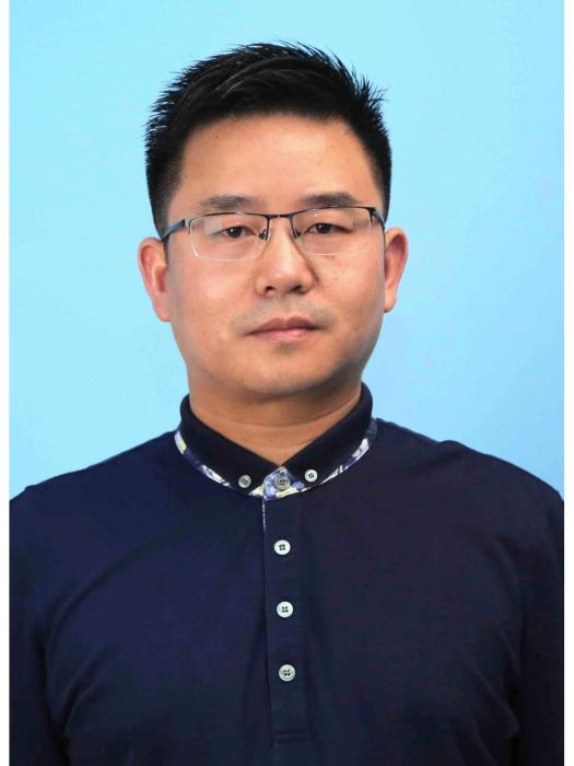 楊家海(長江大學人文與新媒體學院副院長) 楊家海(長江大學人文與新媒體學院副院長)