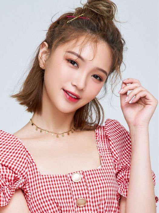 余瀾(中國內地女演員) 余瀾(中國內地女演員)