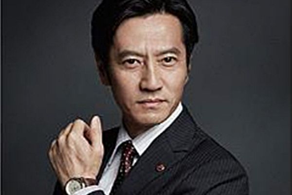 村瀨健吾 村瀨健吾