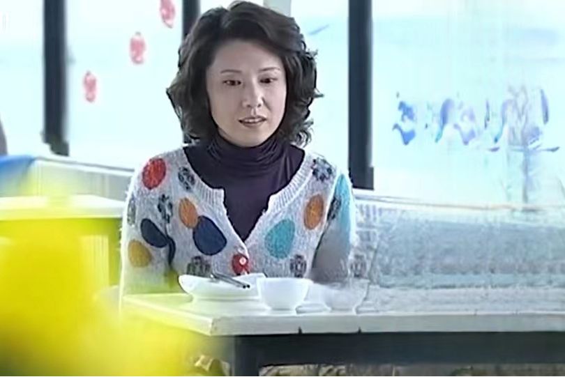 柳燕(都市情感劇《突然心動》中的角色) 柳燕(都市情感劇《突然心動》中的角色)