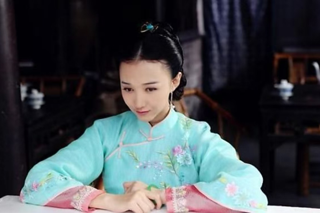 龍蘭君 龍蘭君