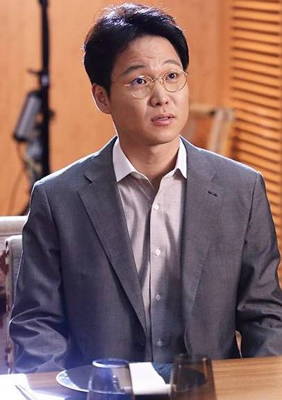 W-兩個世界(w（2016年李鐘碩、韓孝周主演韓國MBC水木劇）)