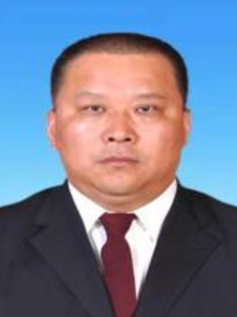 張永勝(內蒙古自治區巴彥淖爾市烏拉特中旗住房和城鄉建設局黨組書記、局長) 張永勝(內蒙古自治區巴彥淖爾市烏拉特中旗住房和城鄉建設局黨組書記、局長)