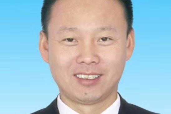 劉向陽(內蒙古自治區化德縣政府副縣長、公安局長) 劉向陽(內蒙古自治區化德縣政府副縣長、公安局長)