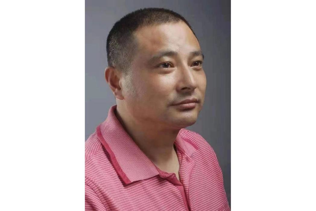 宋小衛(正高級工藝美術師) 宋小衛(正高級工藝美術師)