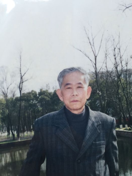 陳福生(南昌大學物理學教授) 陳福生(南昌大學物理學教授)
