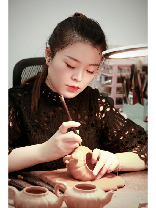 沈倩(工藝美術師) 沈倩(工藝美術師)