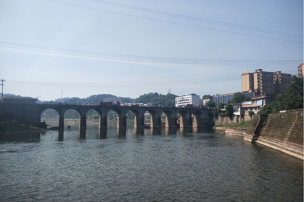 鄧關大橋(會仙橋(四川省自貢市沿灘區鄧關街道境內橋樑)) 鄧關大橋(會仙橋(四川省自貢市沿灘區鄧關街道境內橋樑))