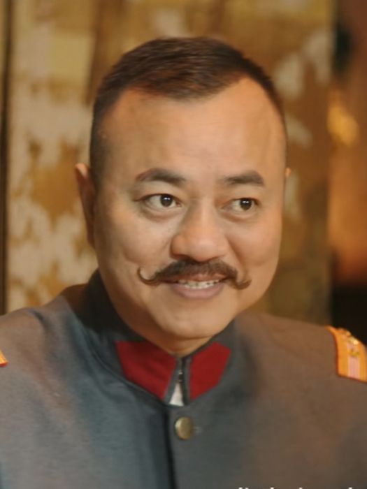 張大昌(喜劇動作電影《東北風雲》中的角色) 張大昌(喜劇動作電影《東北風雲》中的角色)
