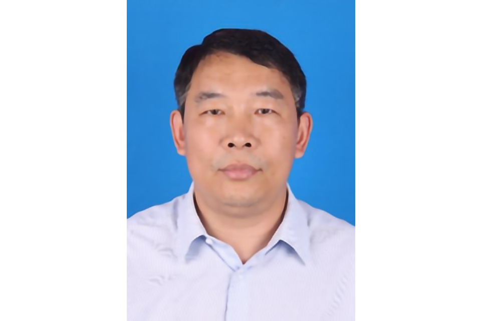 徐志傑(中國石油大學(華東)理學院副教授) 徐志傑(中國石油大學(華東)理學院副教授)