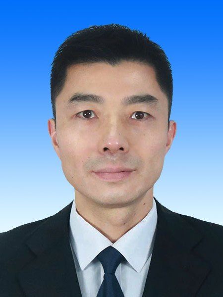 曹祥(江蘇省泰州市海陵區副區長、公安局海陵分局黨委書記、局長、督察長、 四級高級警長) 曹祥(江蘇省泰州市海陵區副區長、公安局海陵分局黨委書記、局長、督察長、 四級高級警長)