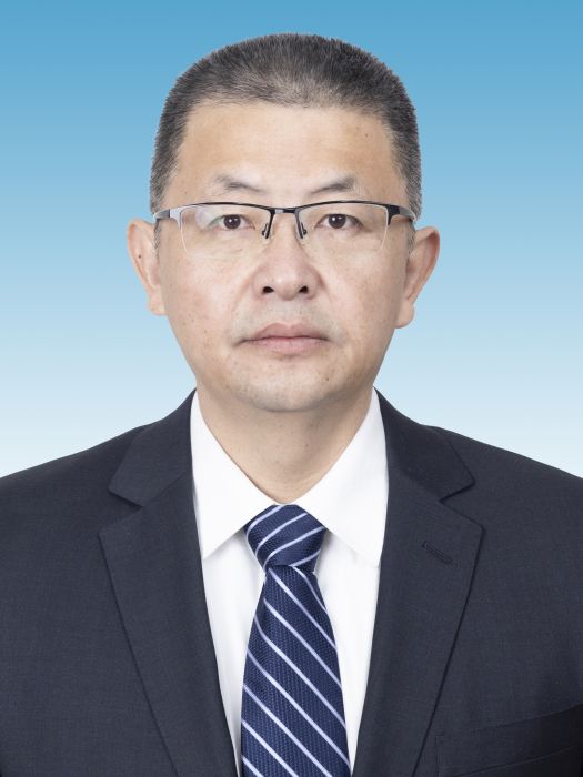 譚磊(新疆維吾爾自治區司法廳黨委委員、副廳長) 譚磊(新疆維吾爾自治區司法廳黨委委員、副廳長)