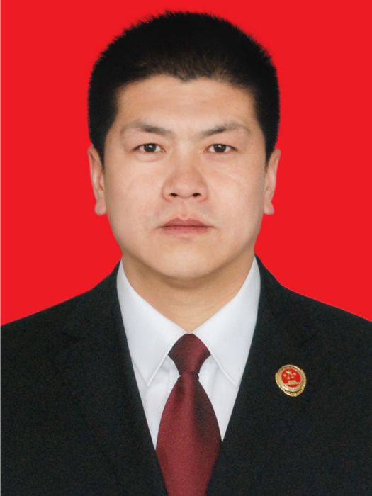 陳文軼(河北省張家口市橋西區人民檢察院黨組書記、檢察長、三級高級檢察官) 陳文軼(河北省張家口市橋西區人民檢察院黨組書記、檢察長、三級高級檢察官)