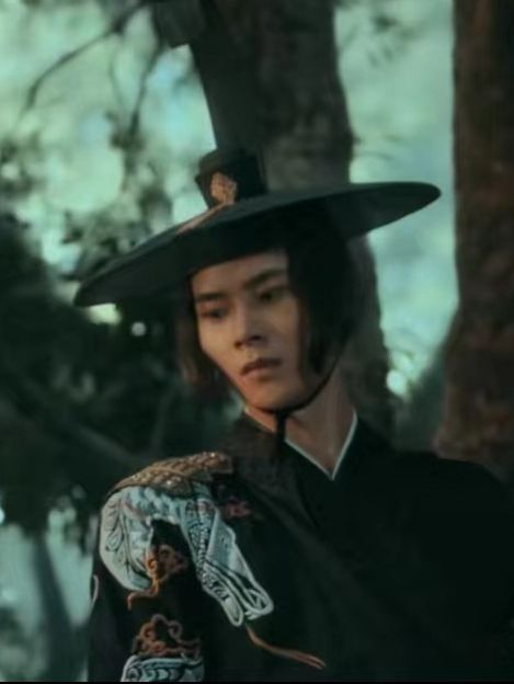 墨涅(魔幻動作大片《鎮魔司:靈源秘術》中的角色) 墨涅(魔幻動作大片《鎮魔司:靈源秘術》中的角色)