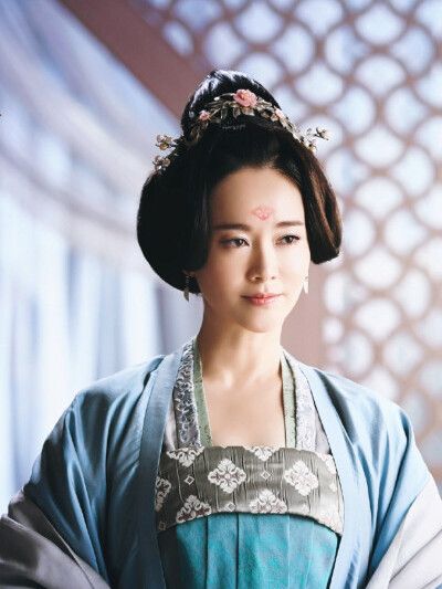 秋妃(電視劇《櫃中美人》中的角色) 秋妃(電視劇《櫃中美人》中的角色)