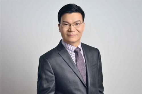 王連平(南方科技大學科學與工程計算中心主任、力學與航空航天工程系講席教授) 王連平(南方科技大學科學與工程計算中心主任、力學與航空航天工程系講席教授)