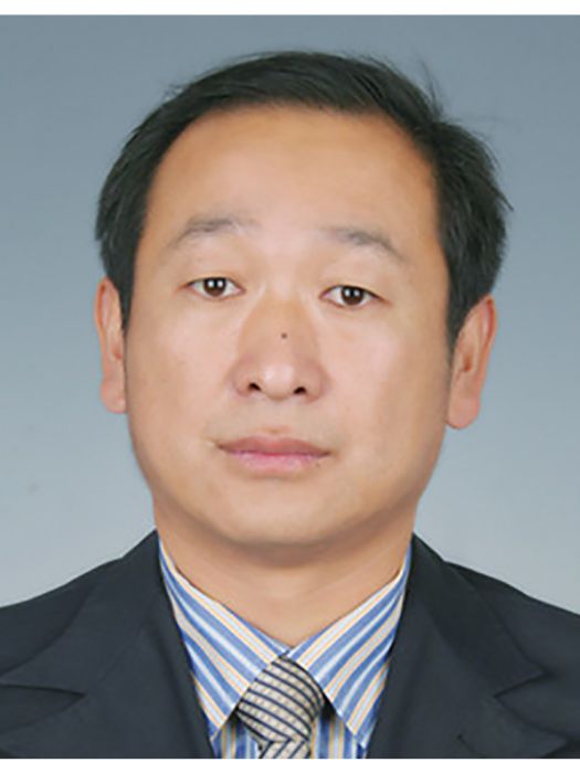 祝新華(山東省菏澤市巨野縣教育和體育局黨組成員、教研中心主任) 祝新華(山東省菏澤市巨野縣教育和體育局黨組成員、教研中心主任)