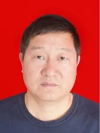 李國平(江西省撫州市東鄉區生態環境局黨組成員、副局長)