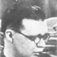 謝拉,J.H. 謝拉,J.H.