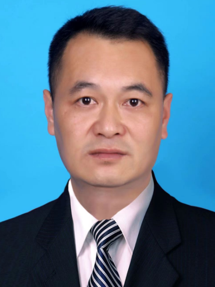 吳洪(湖北省十堰市房縣水利和湖泊局黨組書記、局長、房縣鑫茂水利發展集團黨支部書記) 吳洪(湖北省十堰市房縣水利和湖泊局黨組書記、局長、房縣鑫茂水利發展集團黨支部書記)