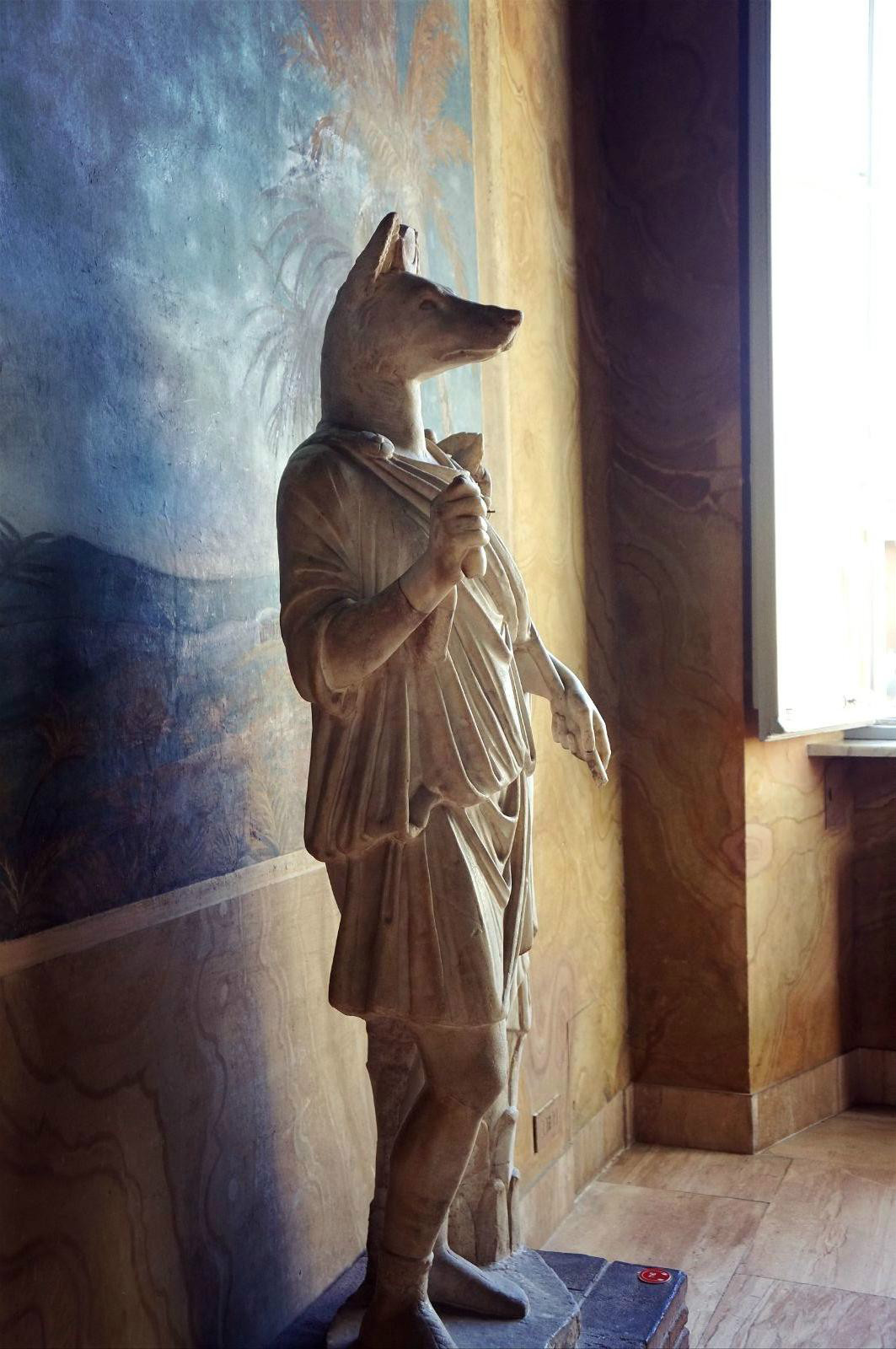 阿努比斯雕像