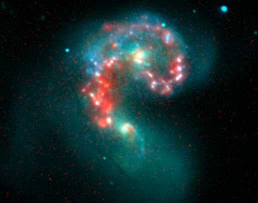 Spitzer Sets Sights on Galactic Collision