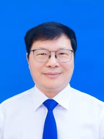 鄭建偉(江西省上饒市廣信區住房和城鄉建設局黨組書記、局長) 鄭建偉(江西省上饒市廣信區住房和城鄉建設局黨組書記、局長)