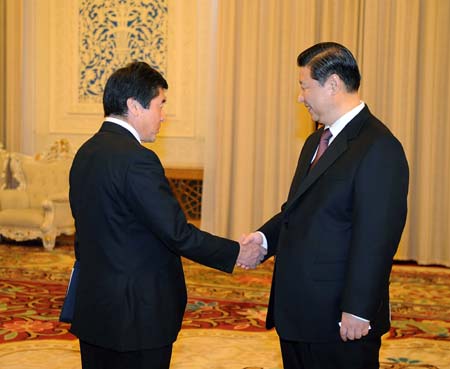 國家副主席習近平會見石川聰(左)