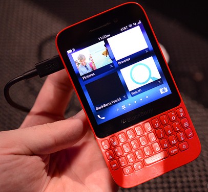 黑莓發布廉價版智慧型手機Q5