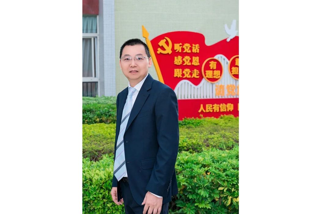 徐維(攀枝花市第三高級中學校教師) 徐維(攀枝花市第三高級中學校教師)