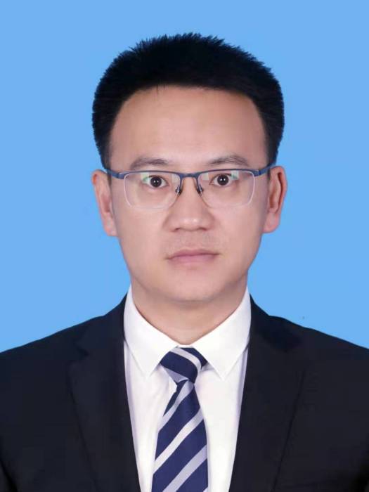 路濤(河北省承德市興隆縣政府副縣長) 路濤(河北省承德市興隆縣政府副縣長)