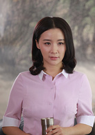 女人不容易(一家人（2016年姚芊羽、鞏崢主演電視劇）)