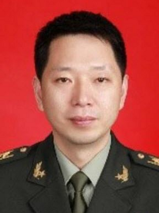 王立松(上海市長寧區委常委、區人武部部長) 王立松(上海市長寧區委常委、區人武部部長)