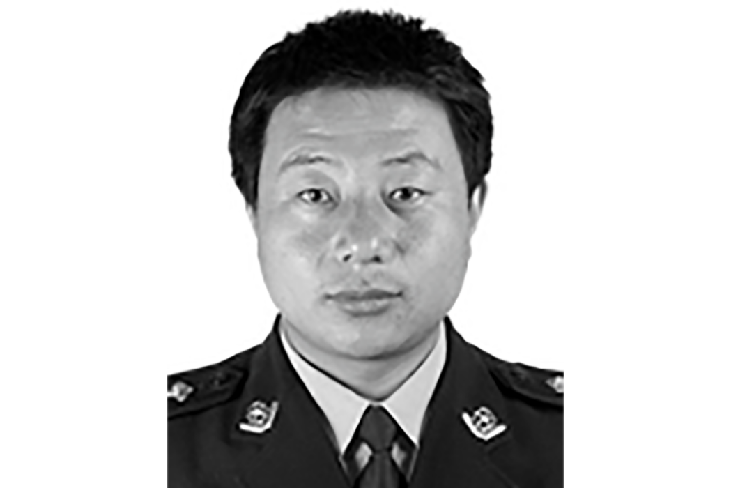 郭明(寧夏回族自治區固原市彭陽縣公安局紅河派出所原所長) 郭明(寧夏回族自治區固原市彭陽縣公安局紅河派出所原所長)