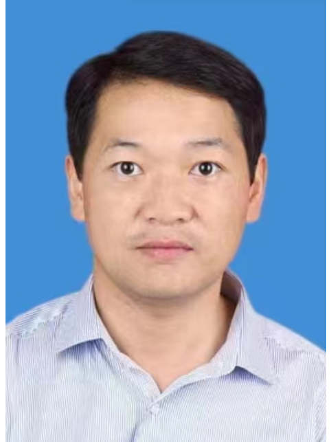 吳俊(湖南省張家界市武陵源區人民政府辦公室黨組成員、副主任) 吳俊(湖南省張家界市武陵源區人民政府辦公室黨組成員、副主任)