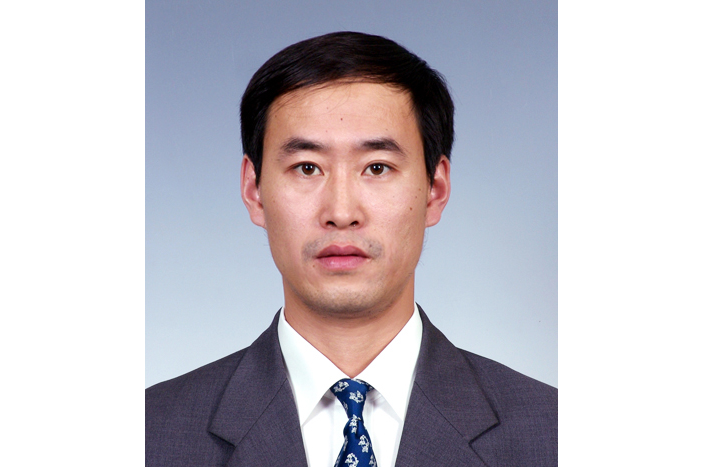 潘勇(遼寧省藥品監督管理局黨組成員、副局長) 潘勇(遼寧省藥品監督管理局黨組成員、副局長)