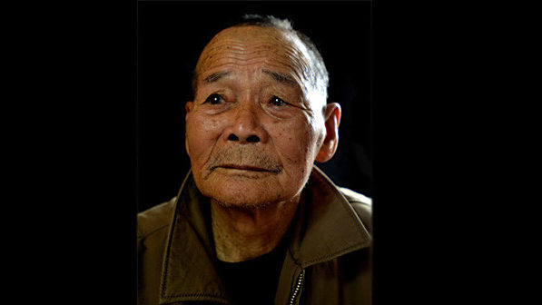 關允芬