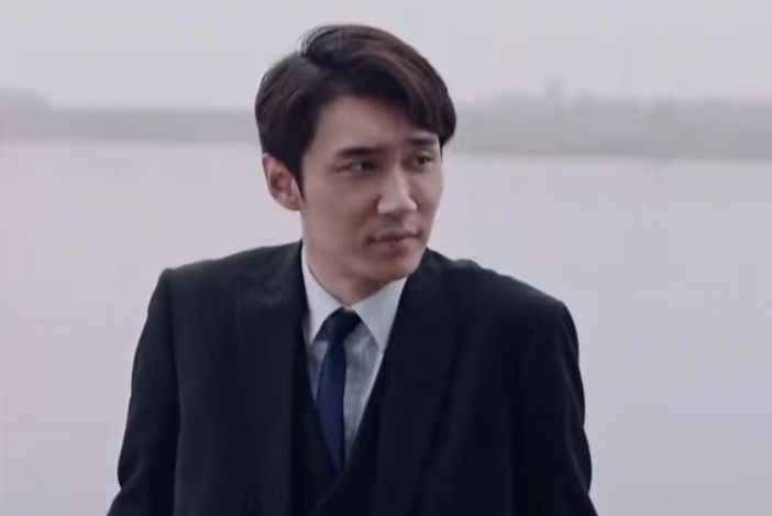 邱光明(現代農村劇《花開山鄉》中的角色) 邱光明(現代農村劇《花開山鄉》中的角色)