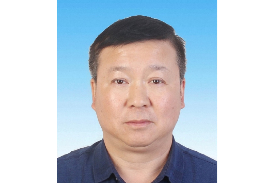 李一峰(山東省煙臺市蓬萊區民政局黨組成員、副局長) 李一峰(山東省煙臺市蓬萊區民政局黨組成員、副局長)