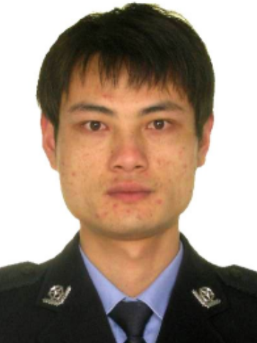 康鵬(湖南省邵陽市綏寧縣公安局黨委委員、兼政工室主任、三級警長) 康鵬(湖南省邵陽市綏寧縣公安局黨委委員、兼政工室主任、三級警長)