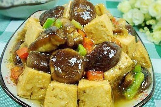 綠豆糕香菇豆腐
