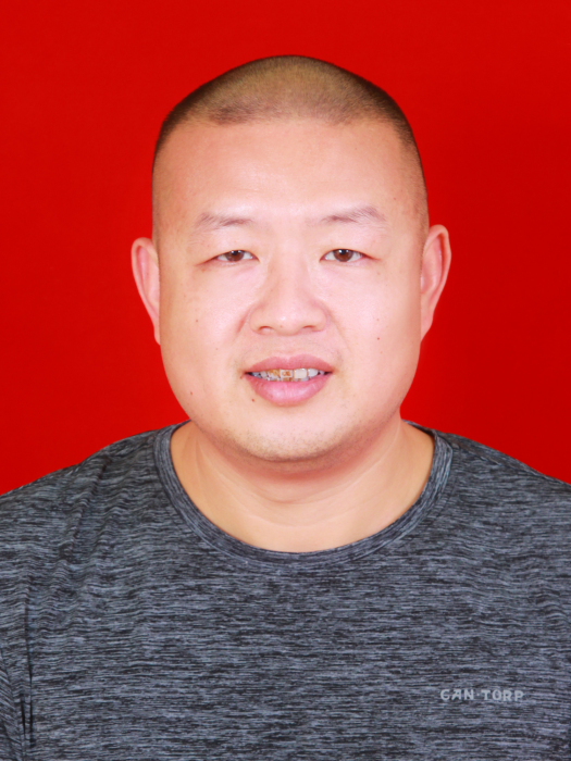 向東(湖南省衡陽市衡東縣水利局黨組成員、副局長) 向東(湖南省衡陽市衡東縣水利局黨組成員、副局長)